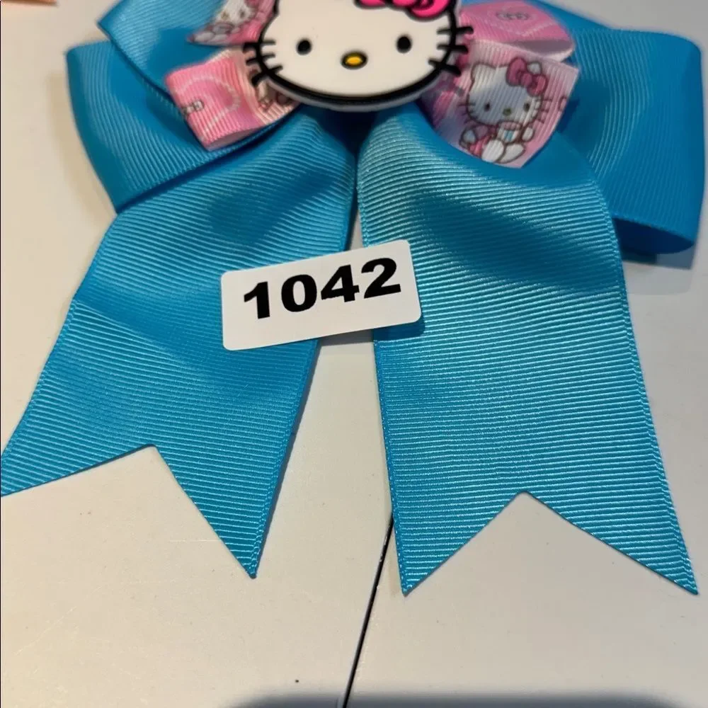 1042 Blue Color Hello Kitty Aligator Clip‎ Hair Bow